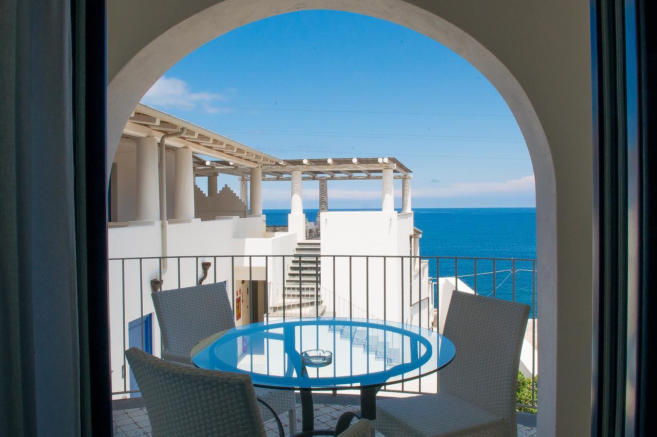 Cutimare - Aeolian Charme Hotel Acquacalda
